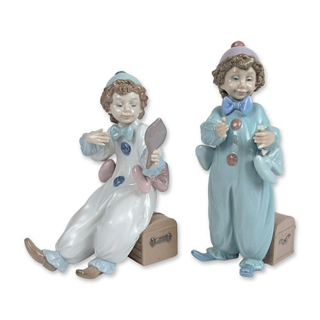 2pc Lladro Pierrot Porcelain Clown Figurines, Pierrot Rehearsing 6259