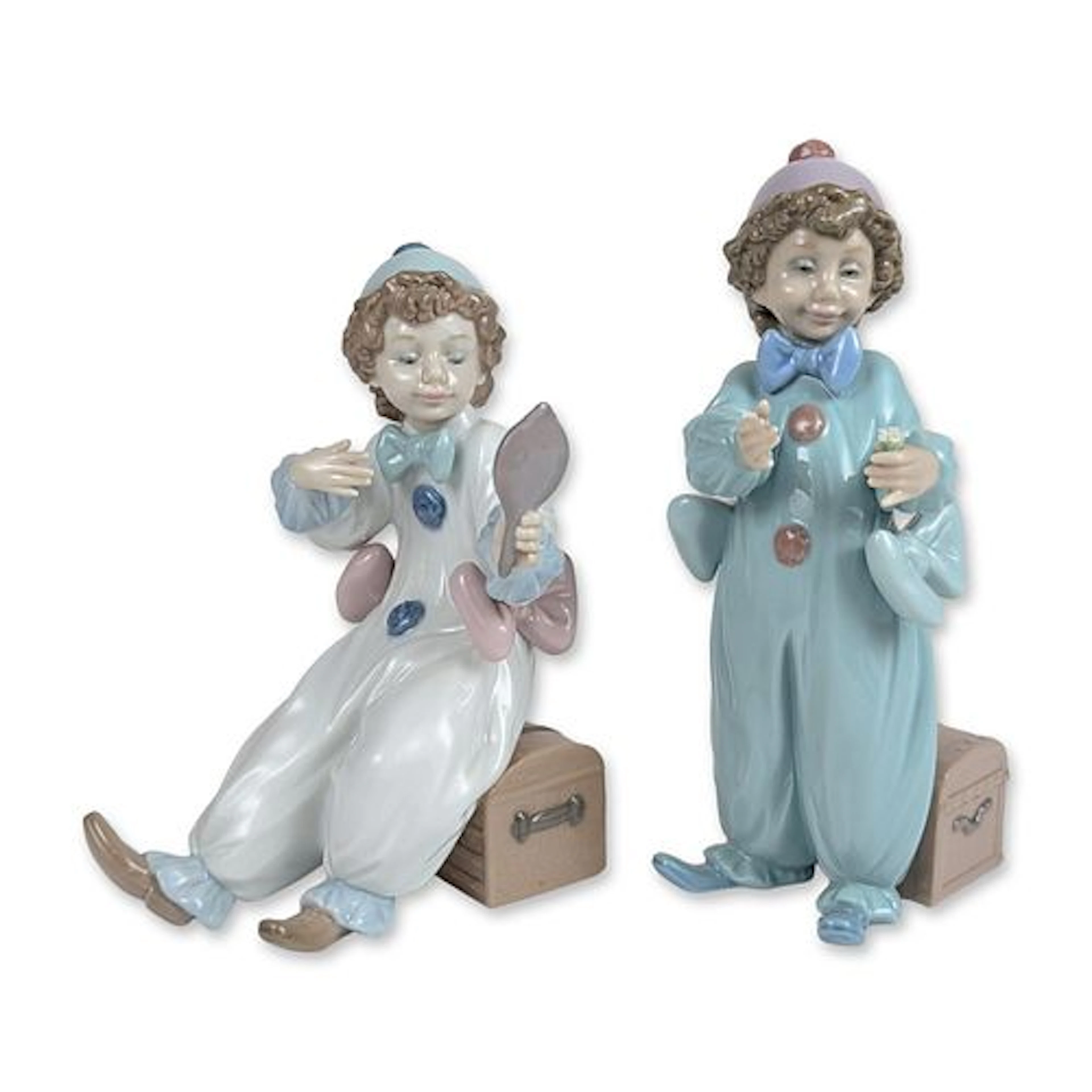 2pc Lladro Pierrot Porcelain Clown Figurines, Pierrot Rehearsing 6259