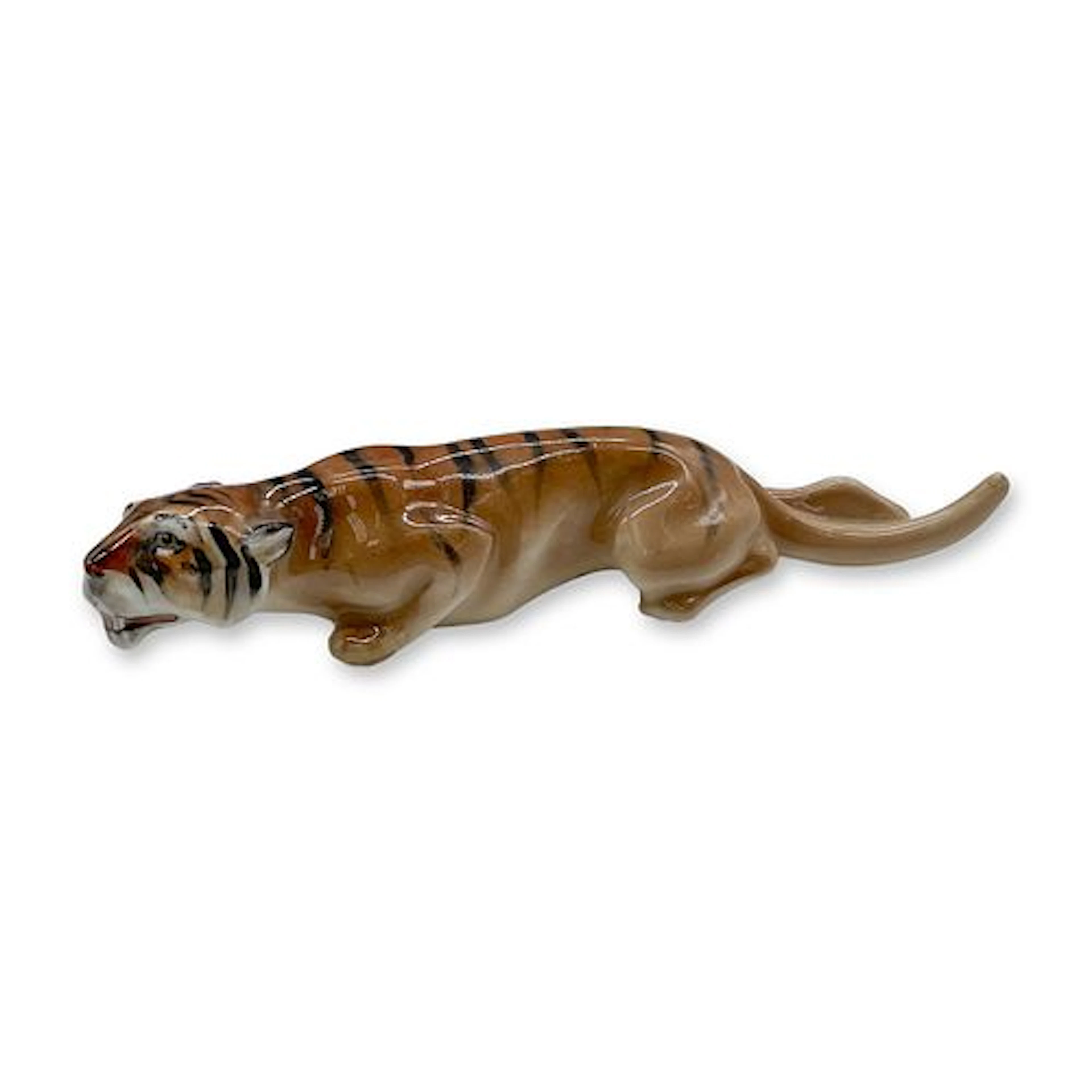 Tiger Stalking HN990 - Royal Doulton Figurine