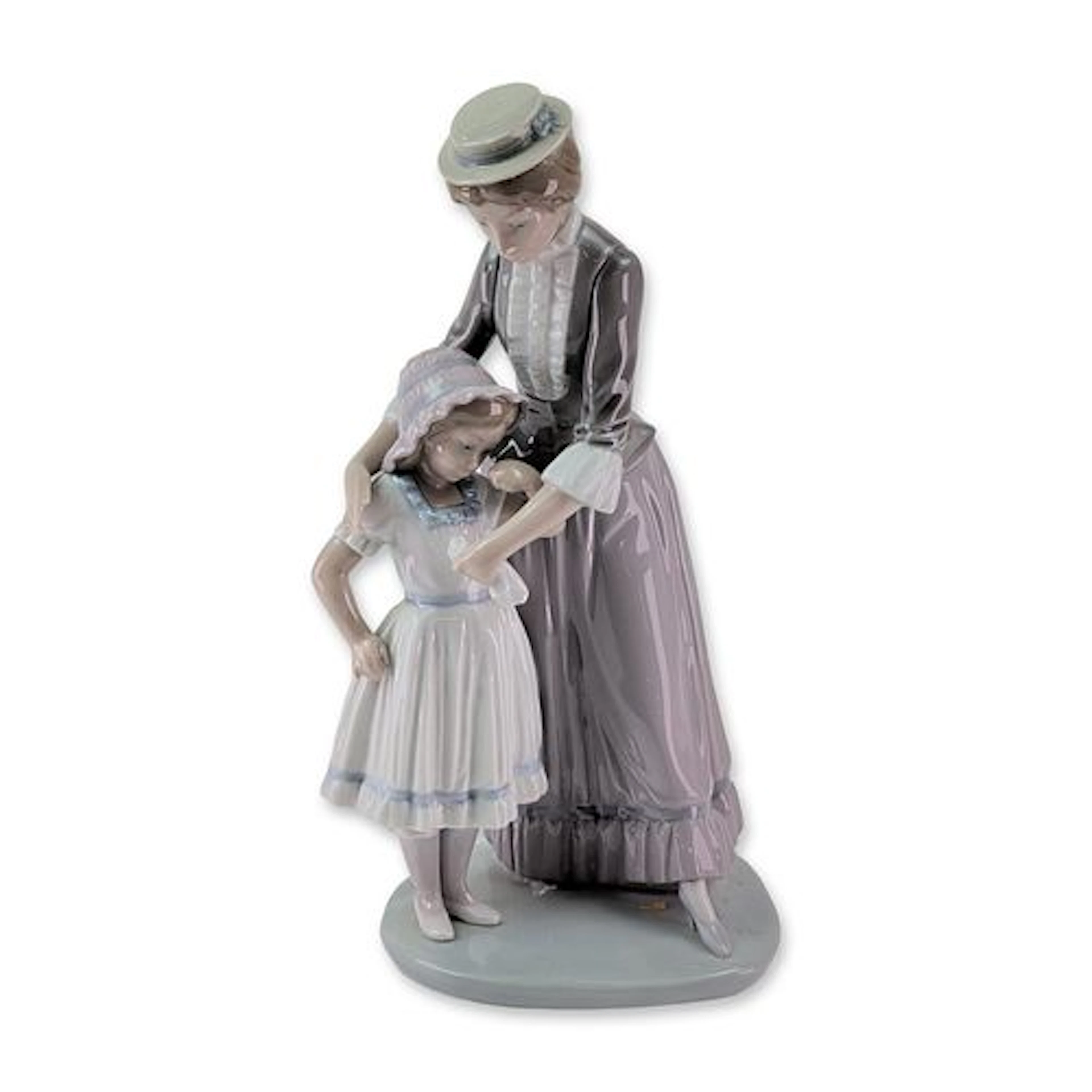 Lladro Porcelain Figurine Solace 01005142