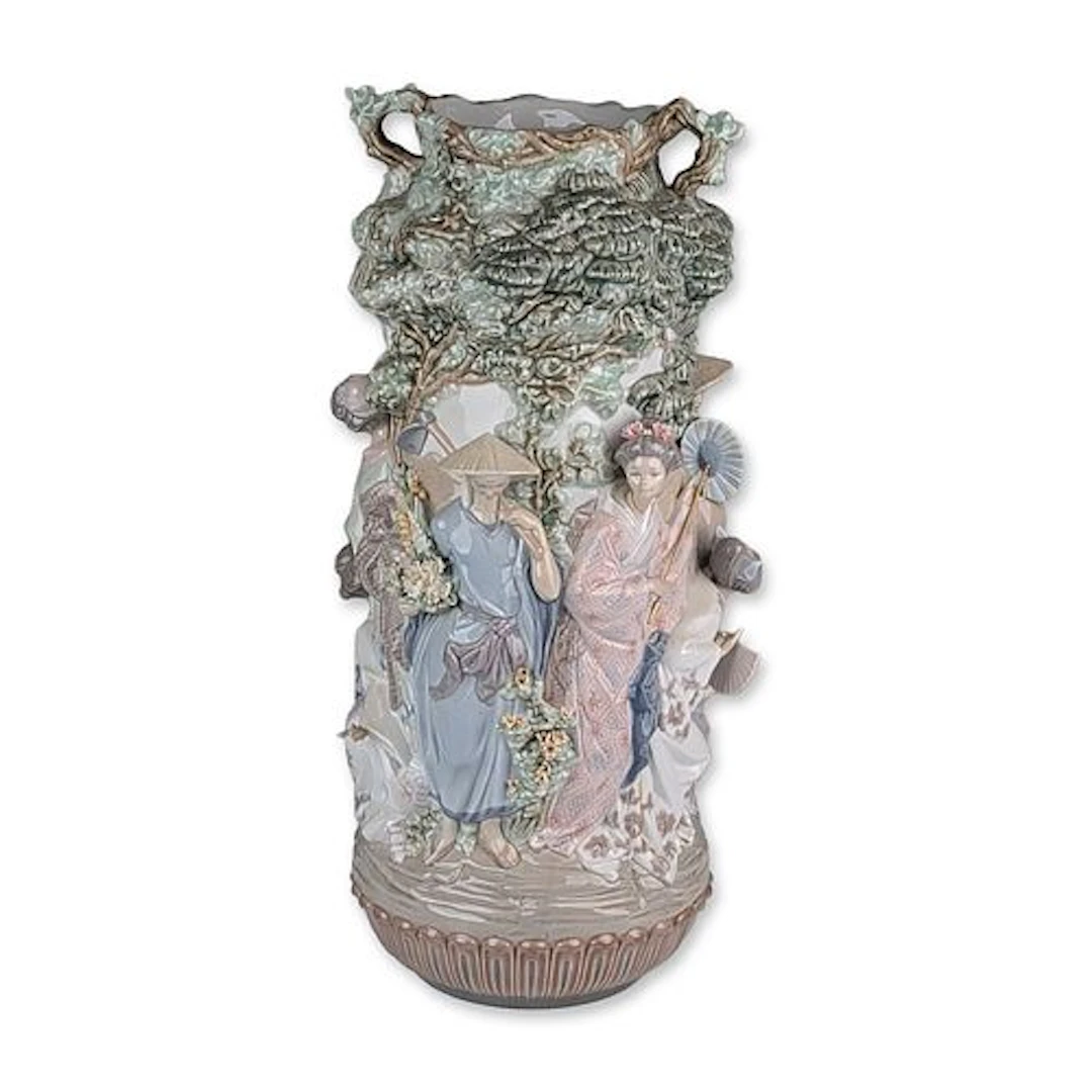 Lladro Limited Edition Porcelain Japanese Vase 01001536