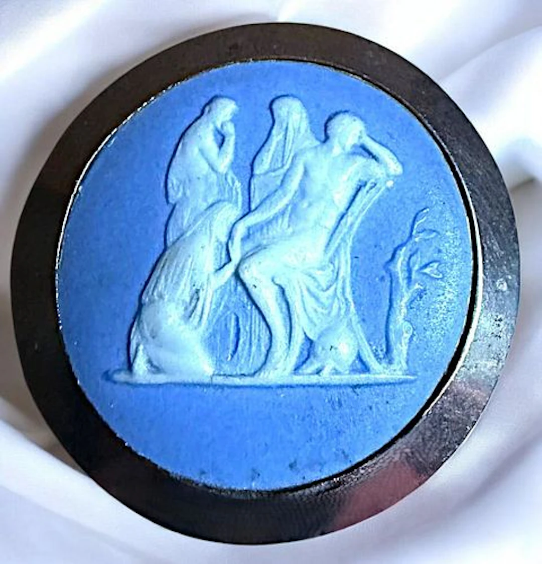 A DIVISION ONE PICTORIAL JASPERWARE BUTTON