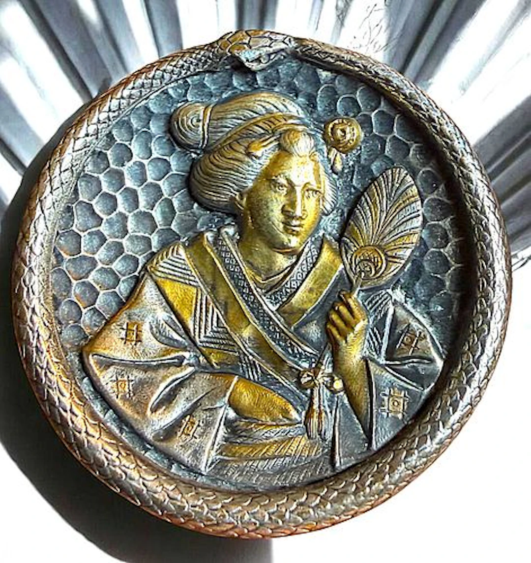 A RARE AND DESIREABLE DIVISION ONE BUTTON