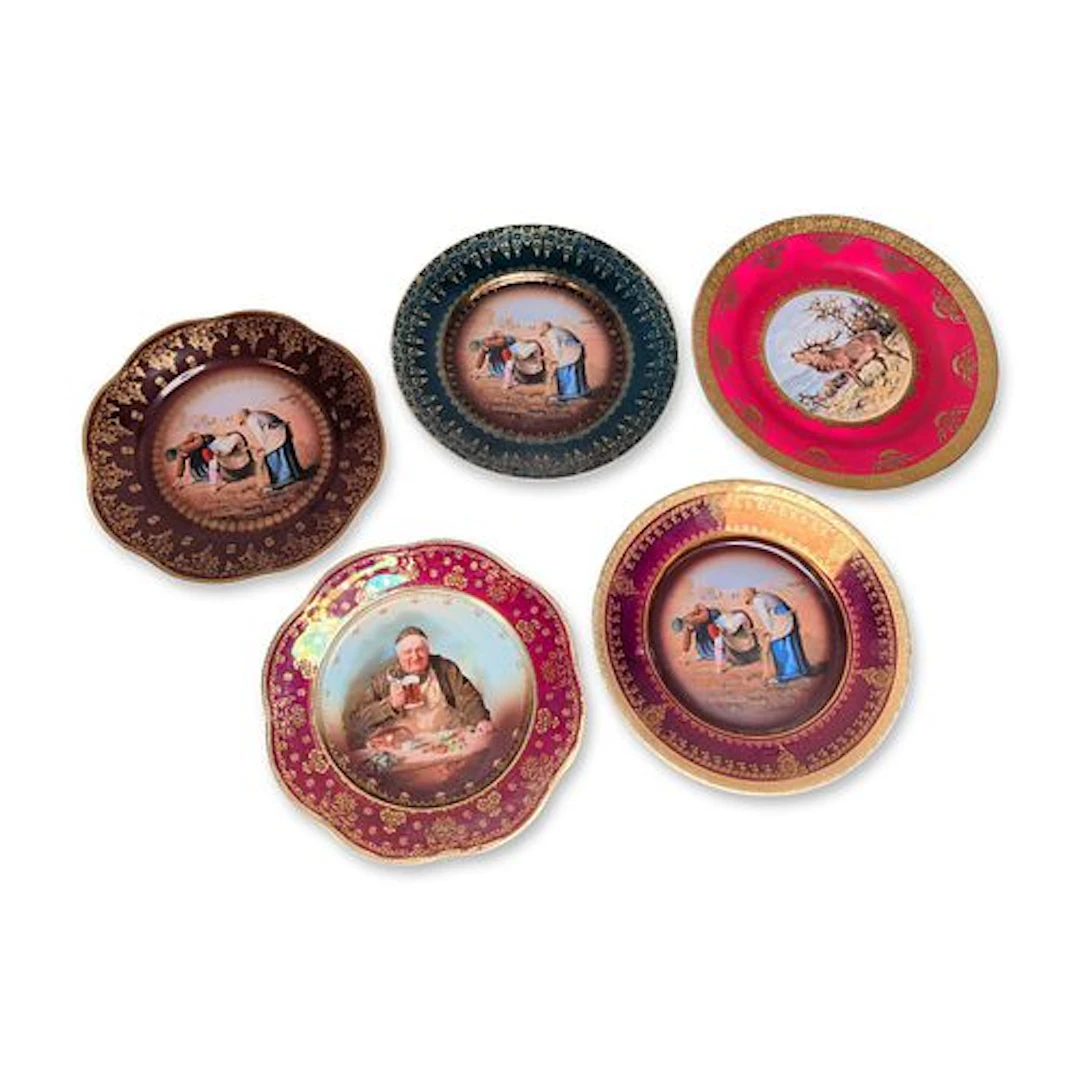 Royal Vienna Style Porcelain Cabinet Plates Group