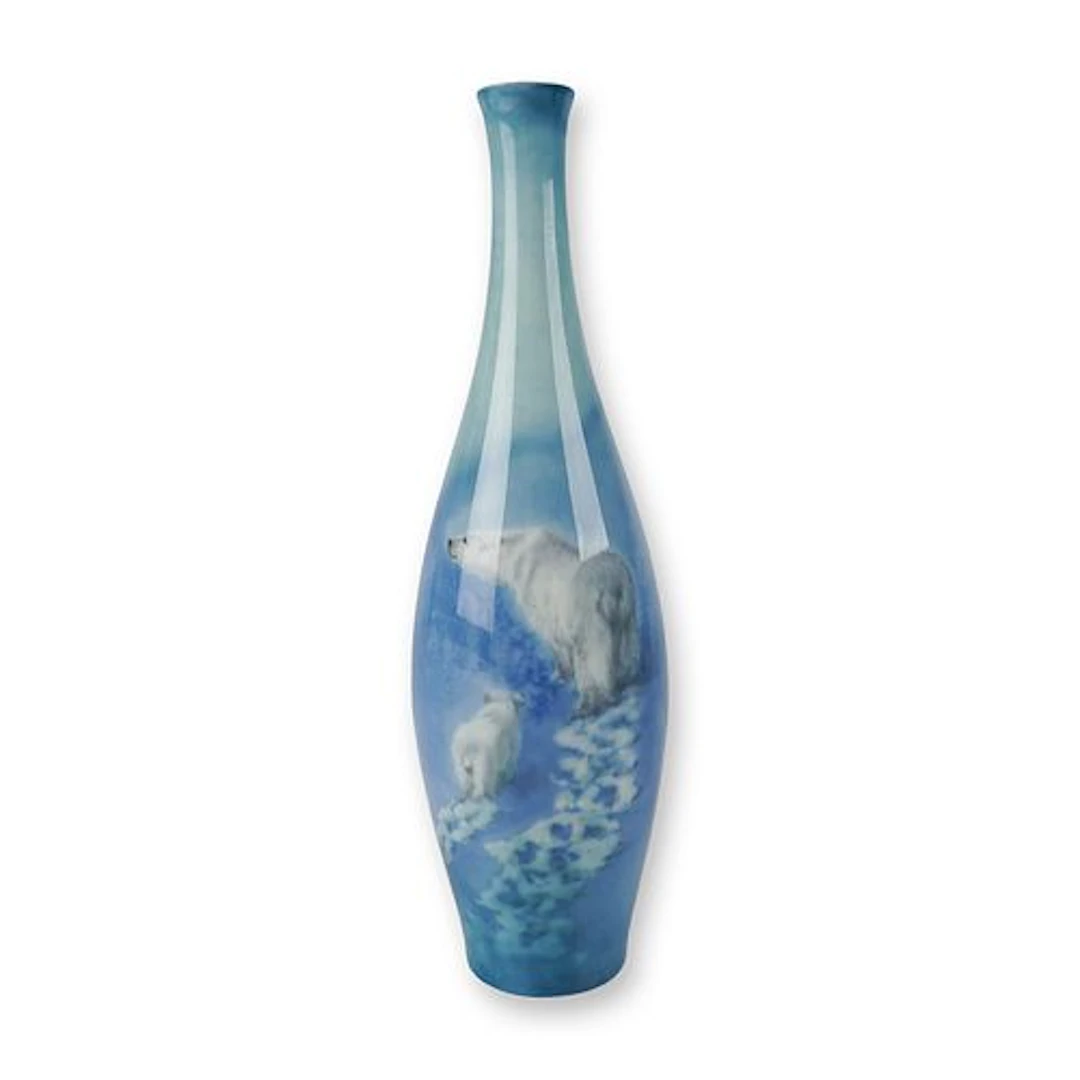 Royal Doulton Titanian Vase, Beyond Man's Footsteps
