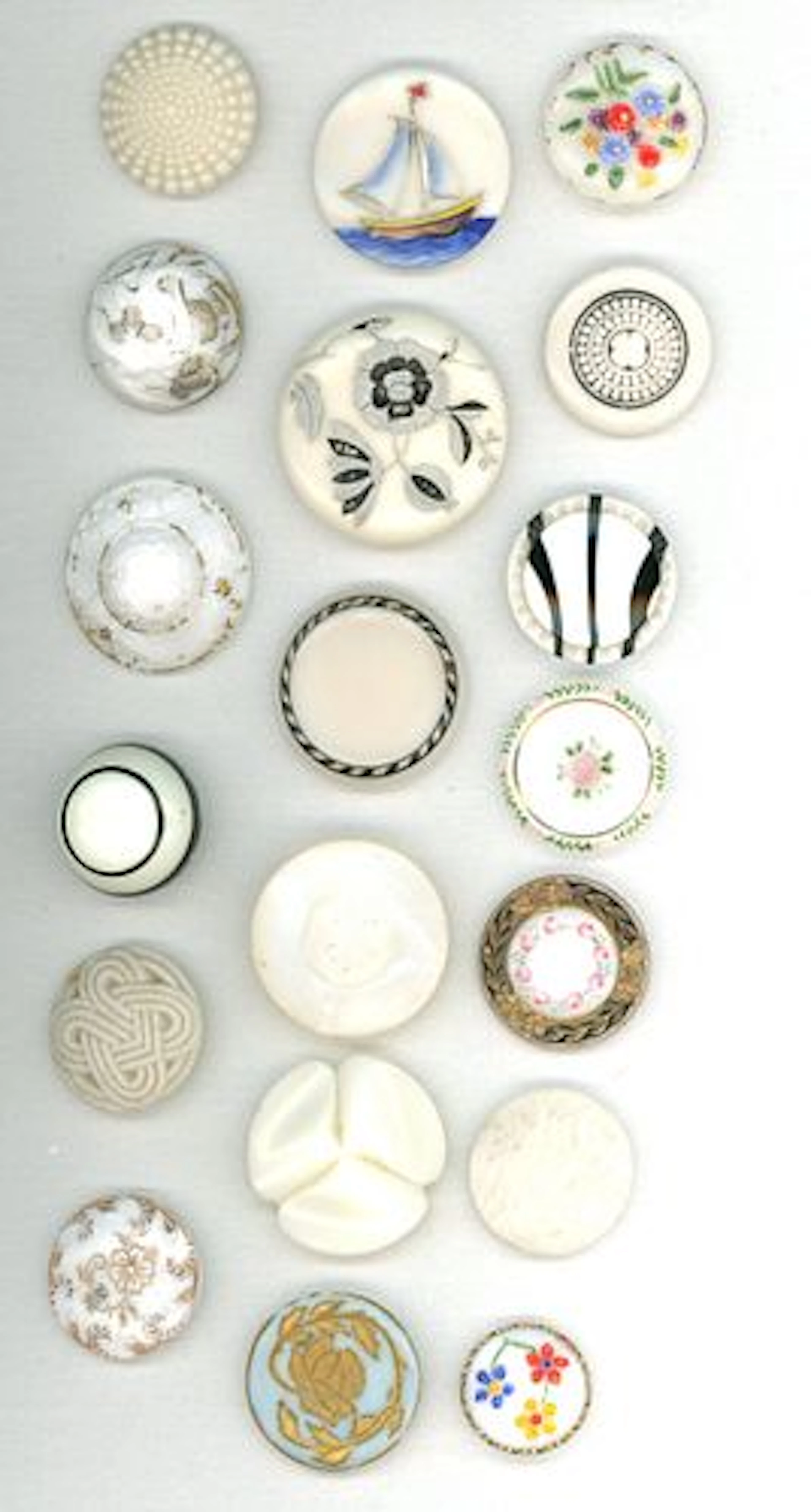 A SMALL CARD OF DIVISION 1 & 3 WHITE GLASS BUTTONS