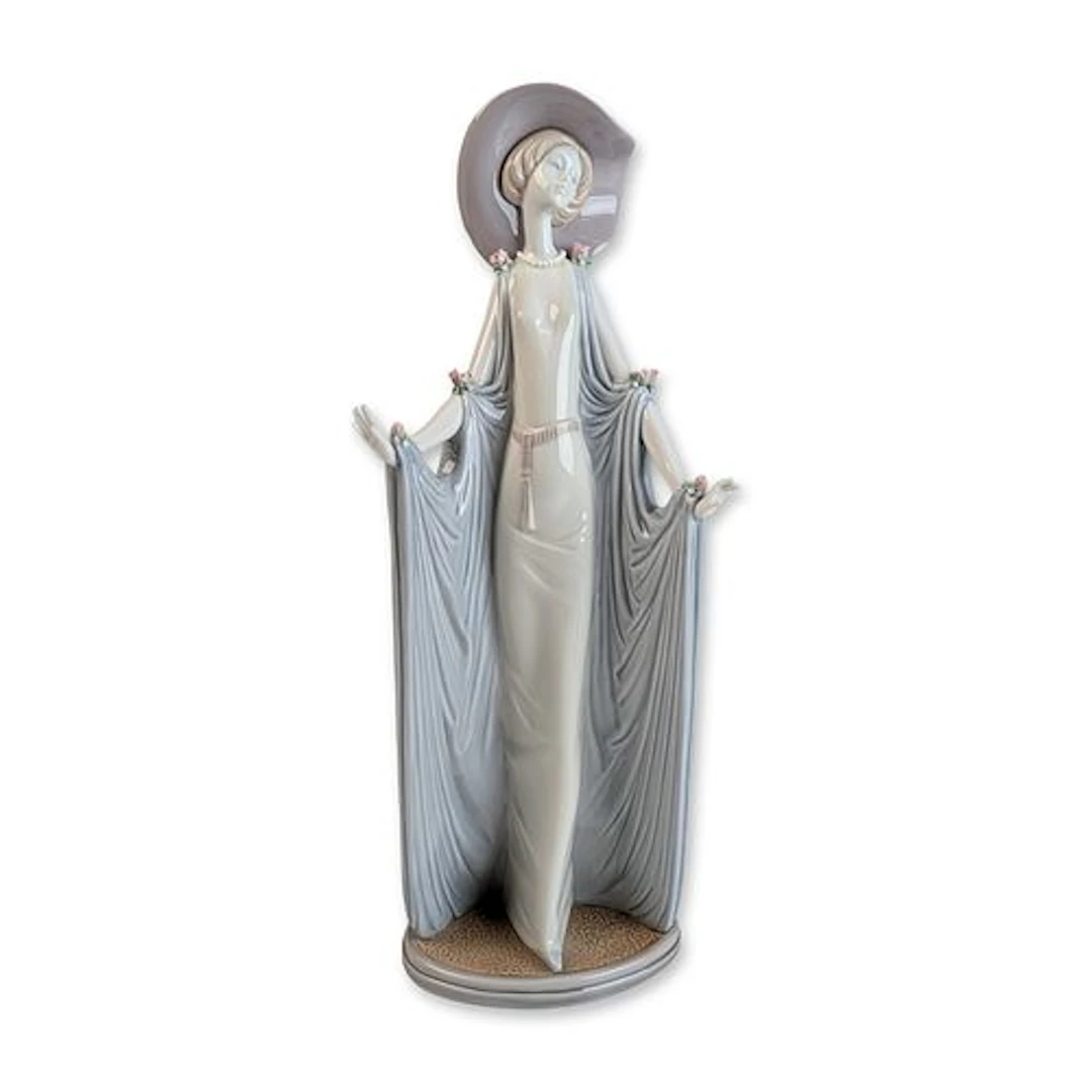 Lladro Porcelain Figurine, Afternoon Tea 01001428