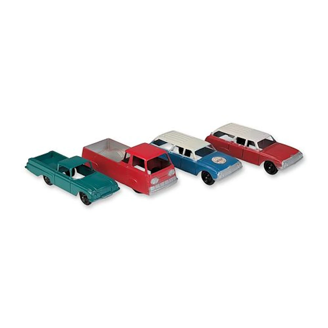 4pc Group of Tootsietoy Vintage Die-cast Vehicles