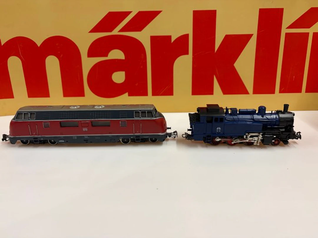 Märklin H0 - Model train locomotive (2) - DB