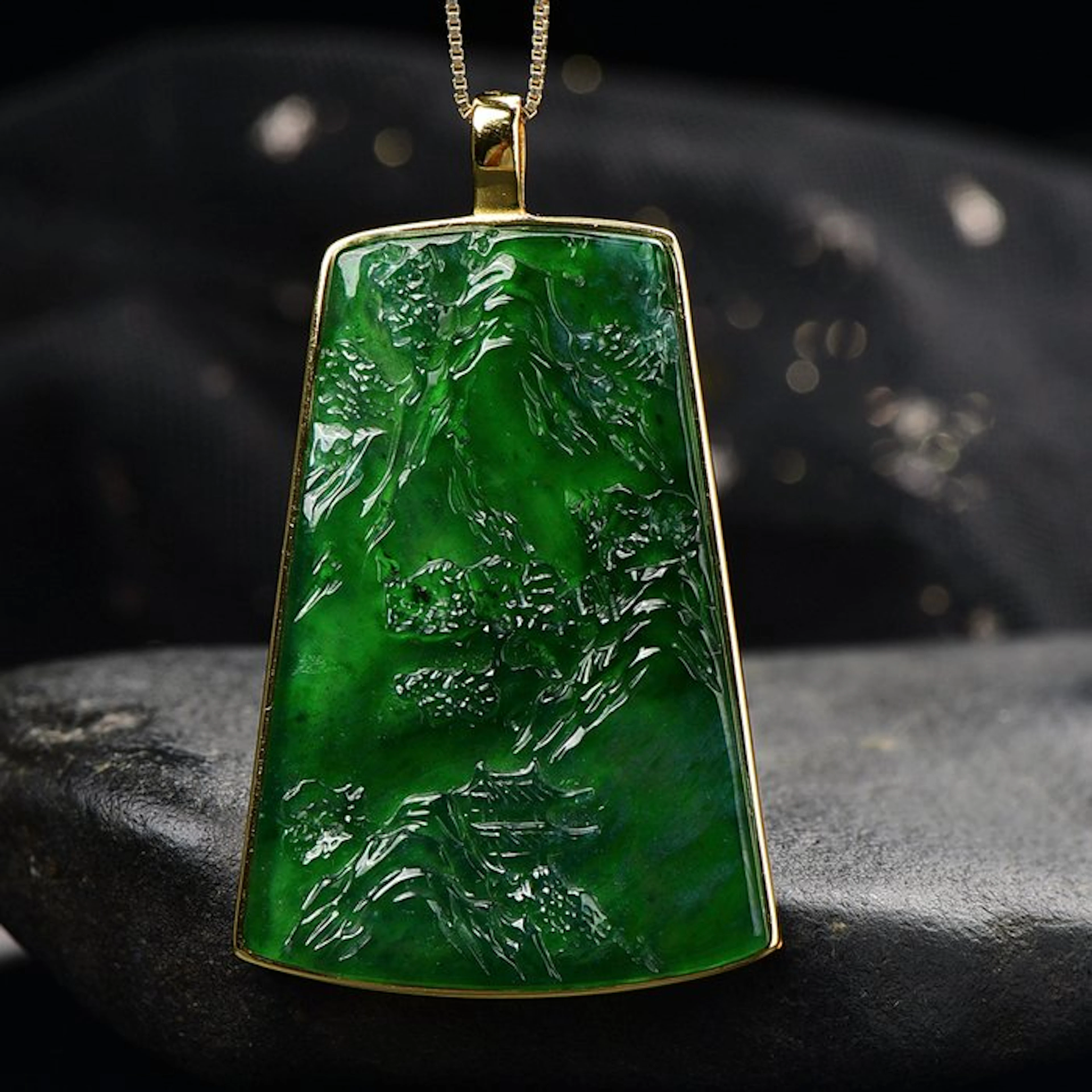 ALGT Certified - Huge and Masterful Natural Jadeite...