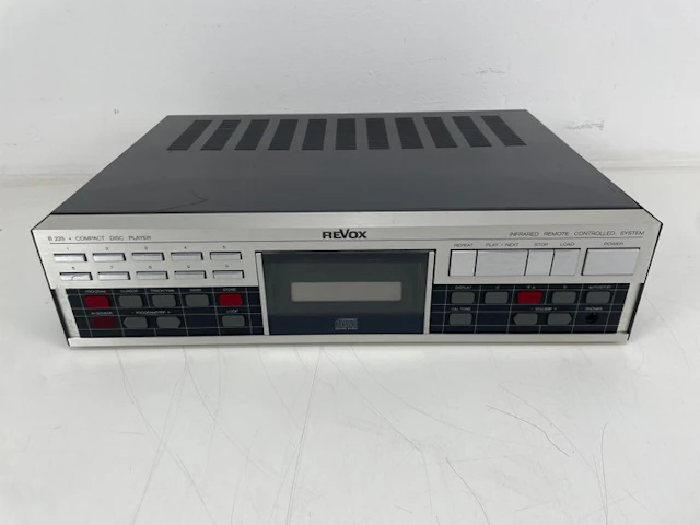 Revox - B225 CD player