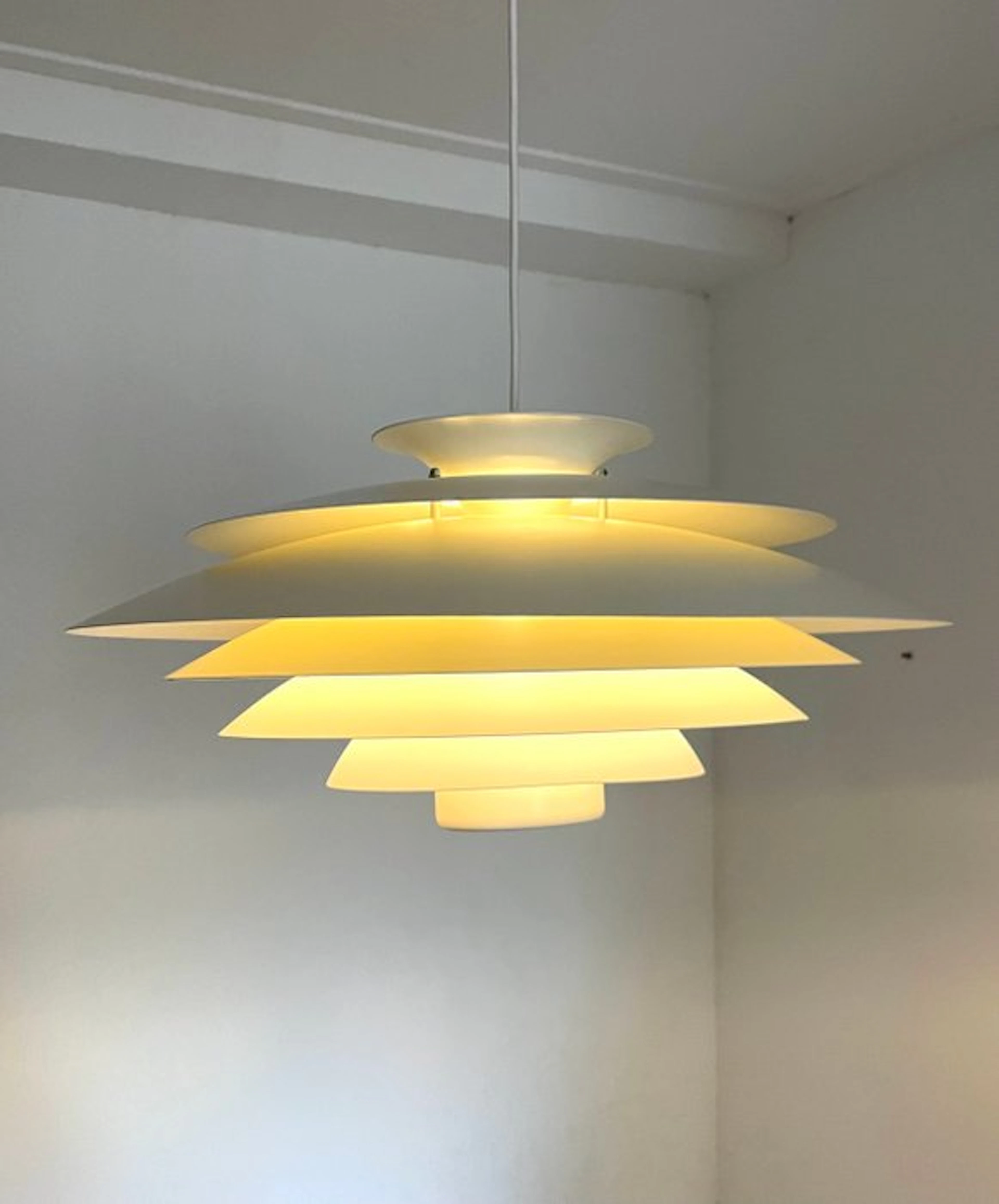 Form-Light - Hanging lamp - White Metal - Form Light Pendent 52580