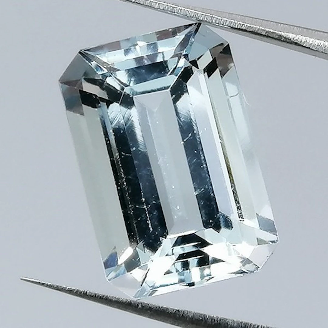 Aquamarine - 3.26 ct - Instituto Gemólogico Español (IGE) - No Treatments