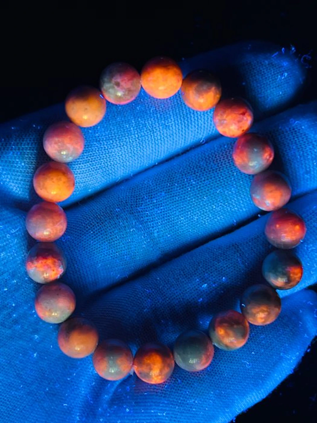 ***NO RESERVE*** Hackmanite Bracelet – A Exotic and...