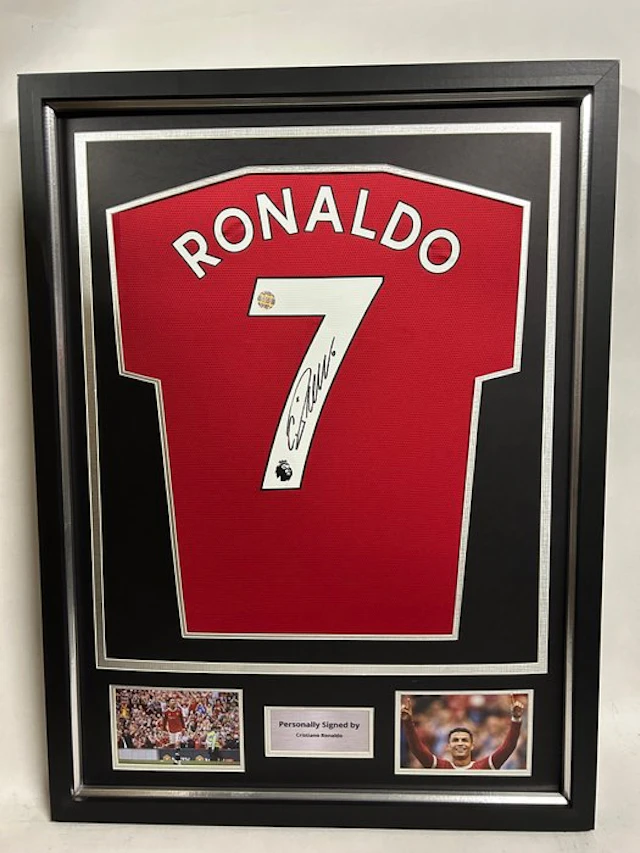 Manchester United - English Football League - Cristiano...