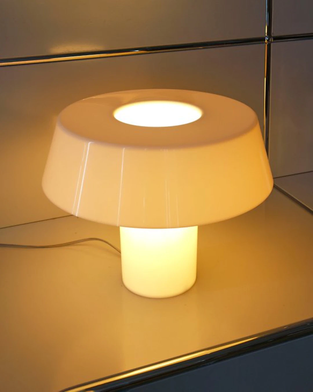 Artemide - Naoto Fukasawa - Table lamp - Amàmi - Polycarbonate