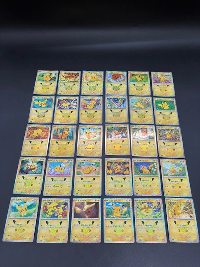 Pokémon - 30 Card - Complete Pikachu Set 30/30 - Mega Evolution
