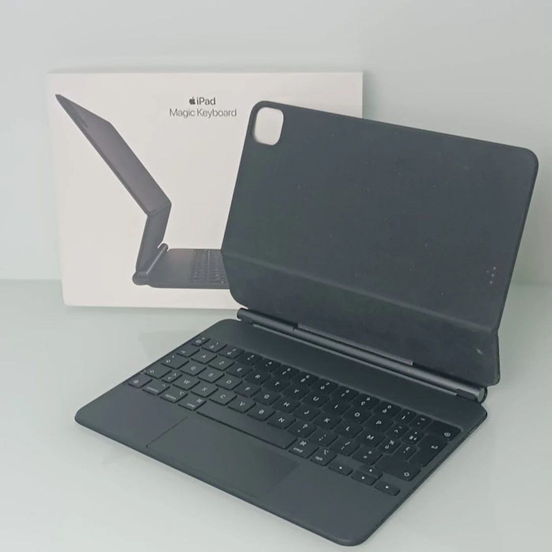 Apple - Magic Keyboard per iPad 11" - FULL SET - - Keyboard - China