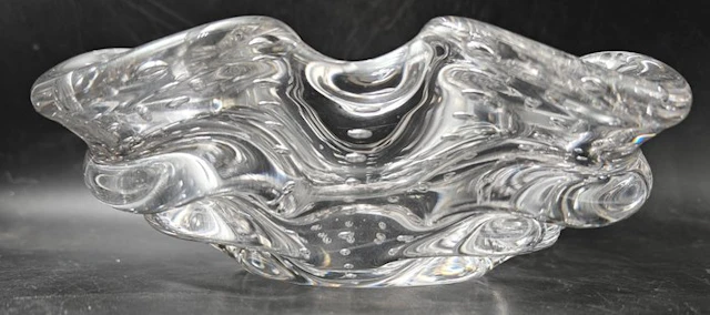 Centrepiece - bustling - Glass - bustling