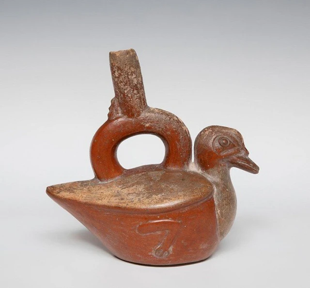 Pre-Columbian - Moche Ceramic Duck Stirrup Vessel With Spanish Export License