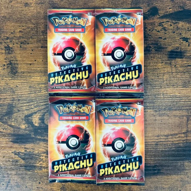Pokémon Box - 4x Detective Pikachu Booster Pack - Pokémon