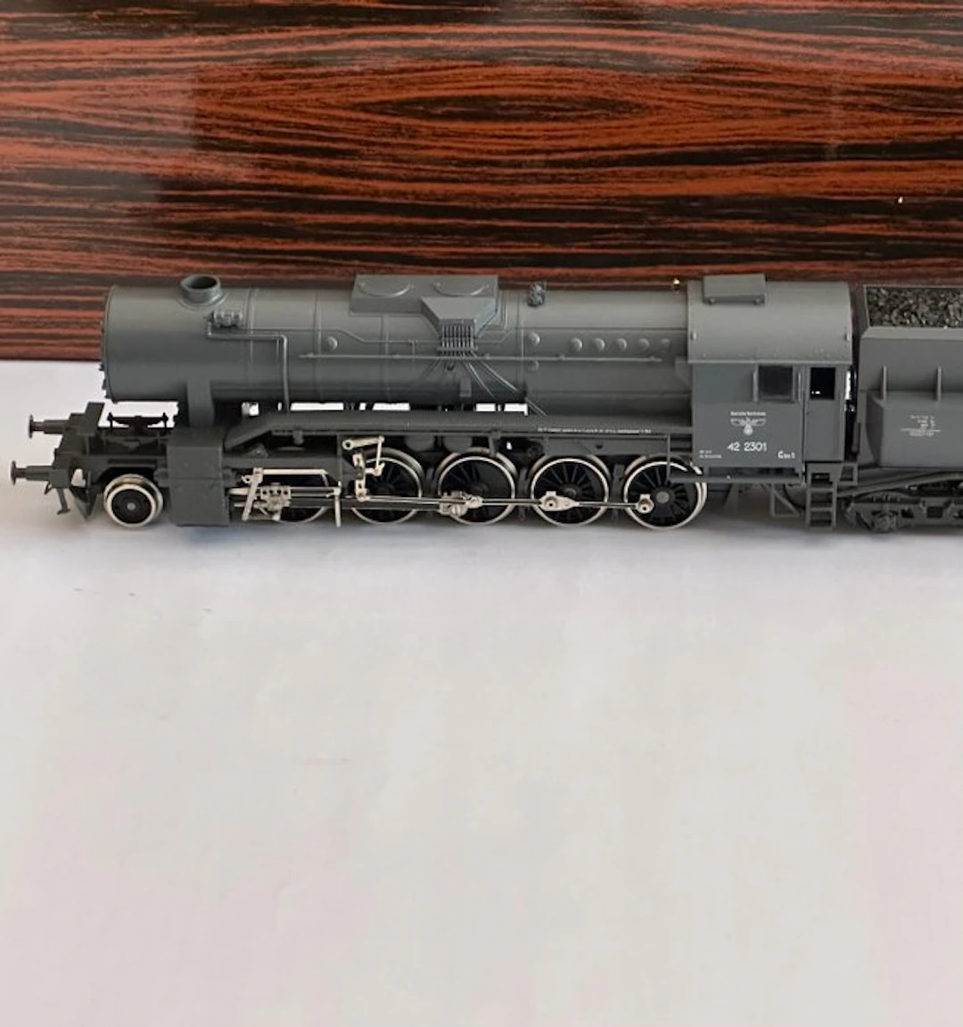 Liliput H0 - 4201 - Steam locomotive with tender (1) - BR 42 2301 - DRG
