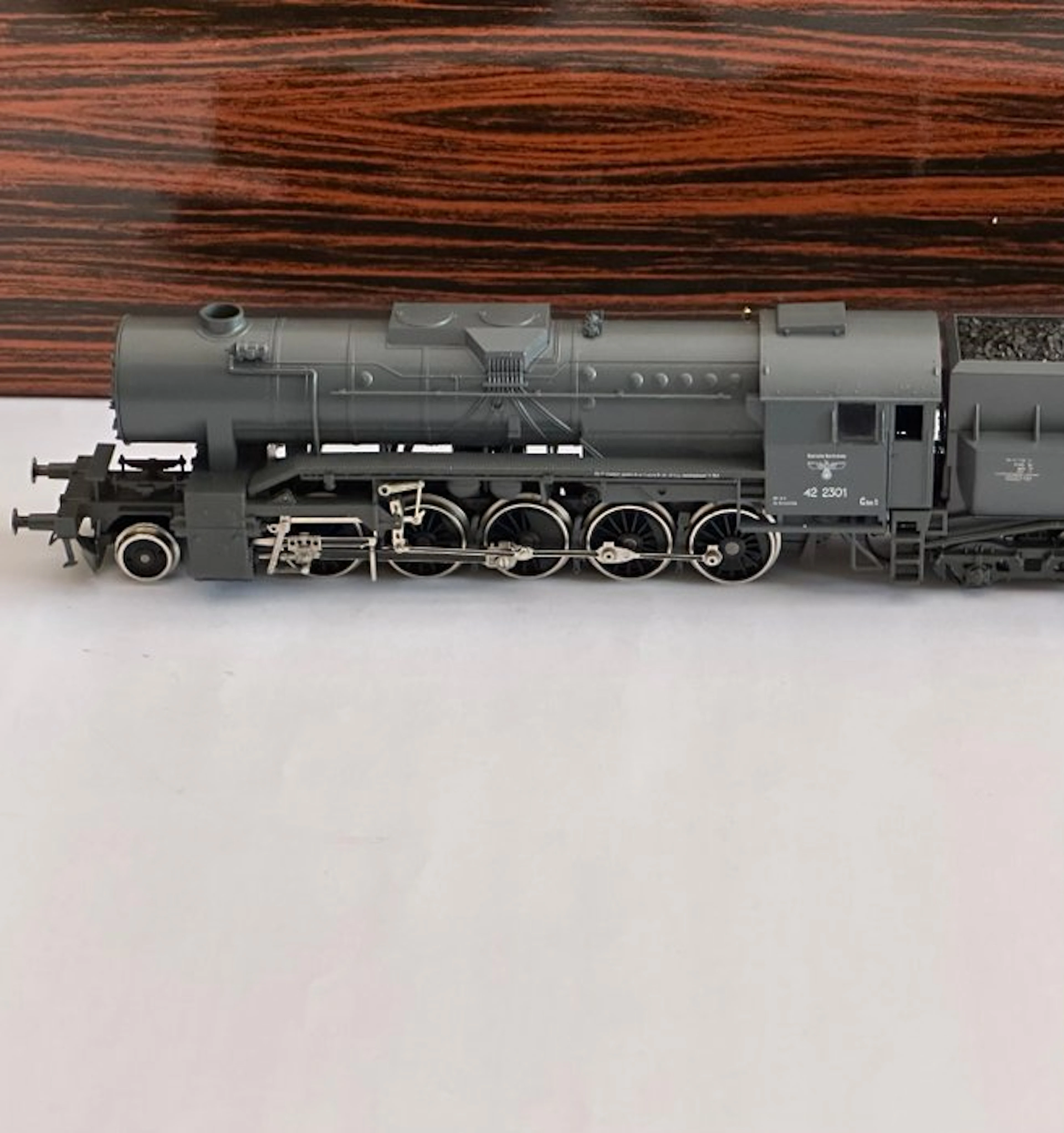 Liliput H0 - 4201 - Steam locomotive with tender (1) - BR 42 2301 - DRG
