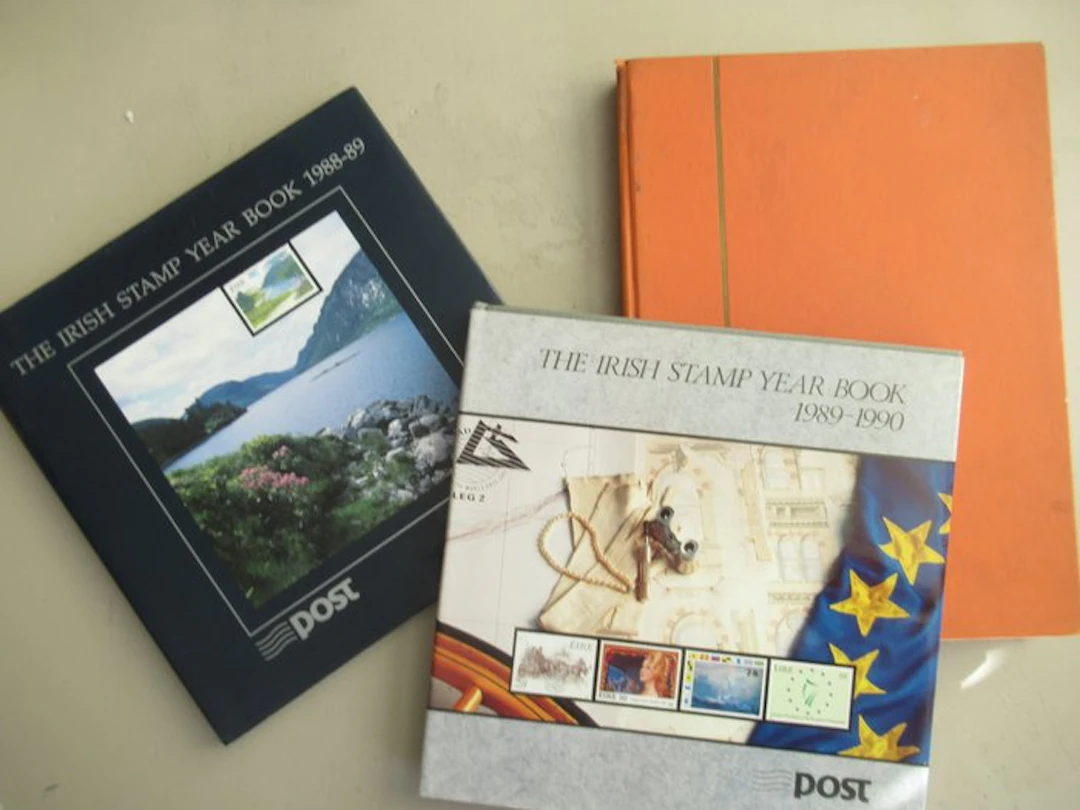 Ireland 1922/2001 - Collection Ireland and 2 yearbooks - Yvert