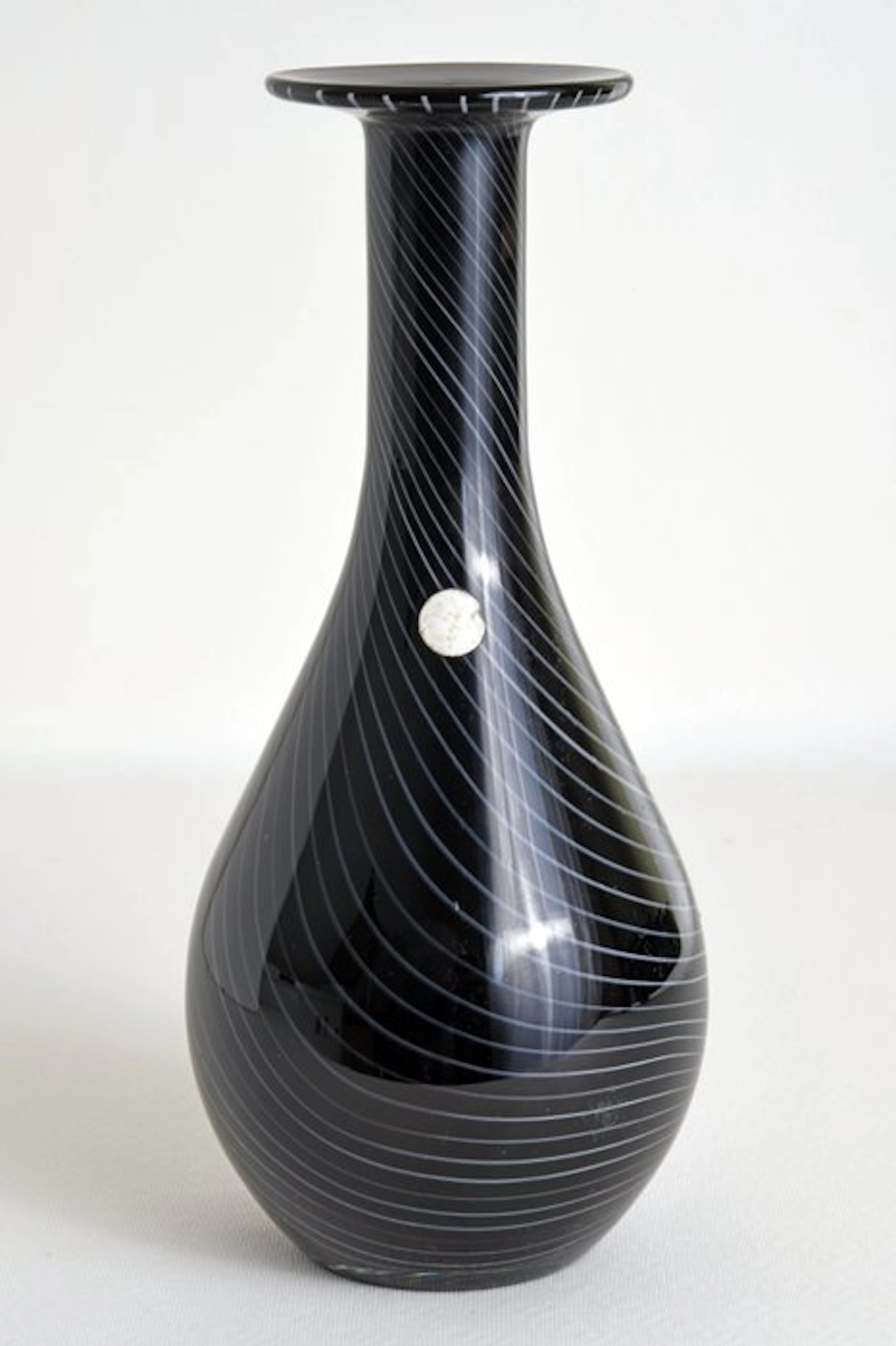 Murano - Vase - glass decorative vase with white spiral...
