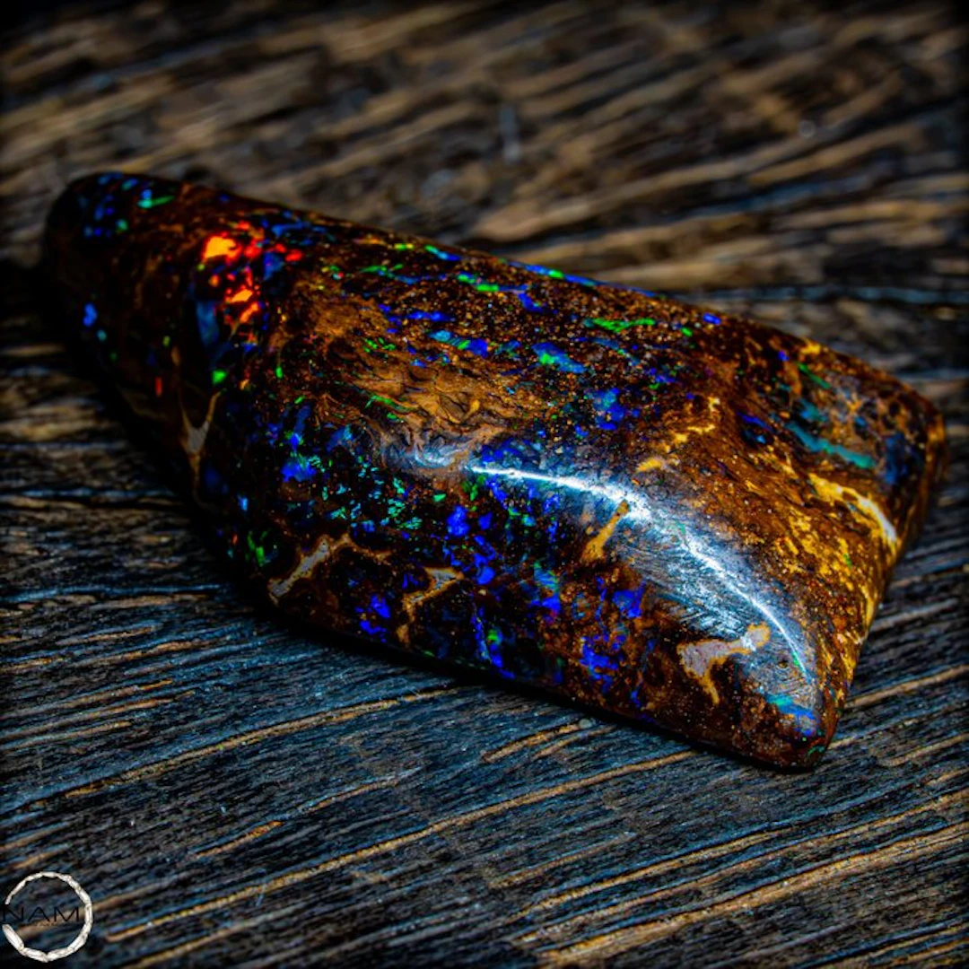 Australian Boulder Opal – Polished natural art with an...
