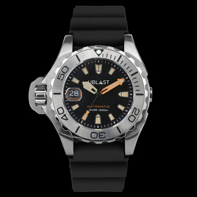 Ublast - Reverse Professional Diver 100 ATM - REF.UBREV44BKBG - Men - 2026