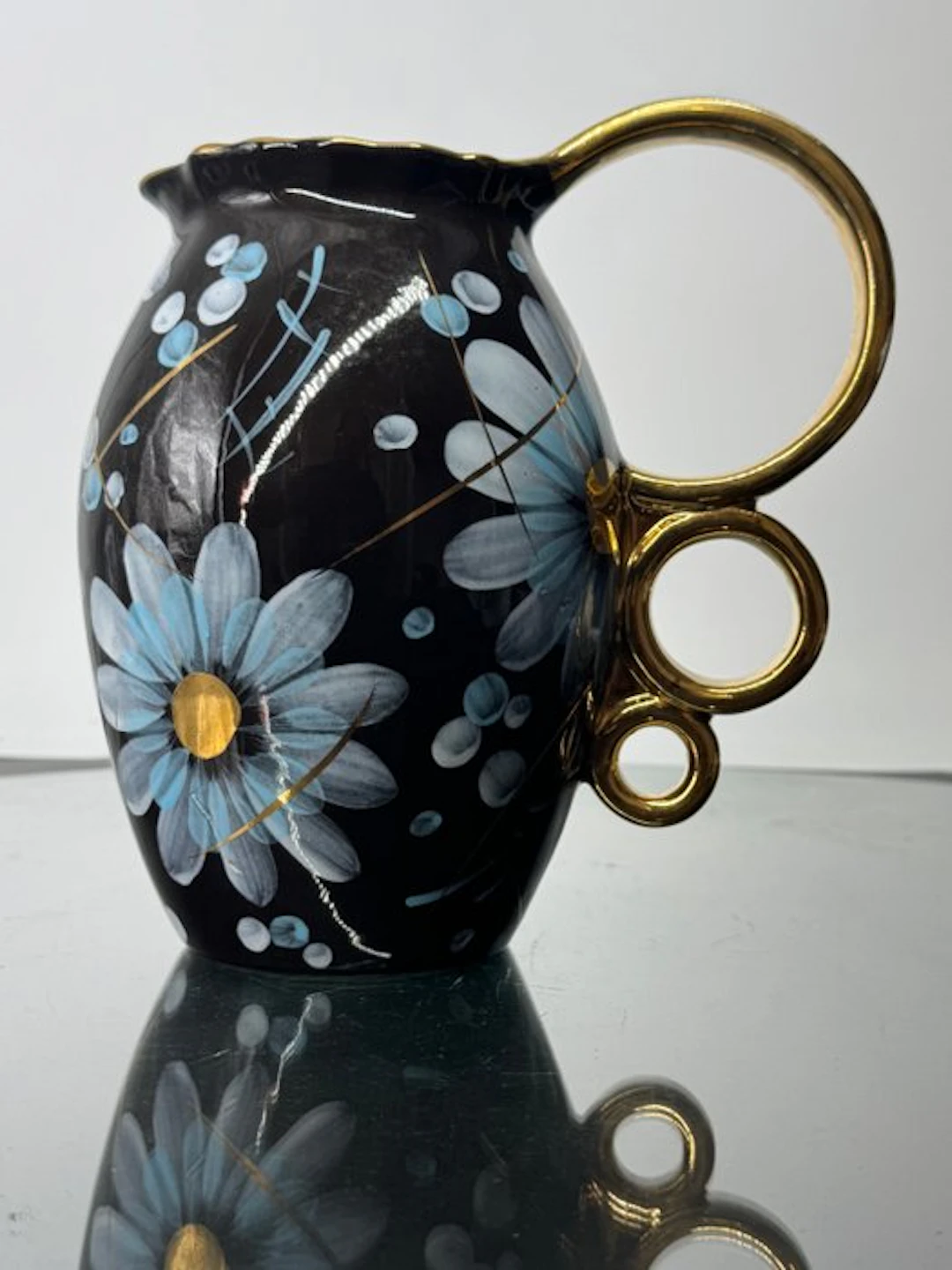Boch Frères - Raymond Chevalier - Vase - 1476 - Creamware - Boch Pitcher Vase