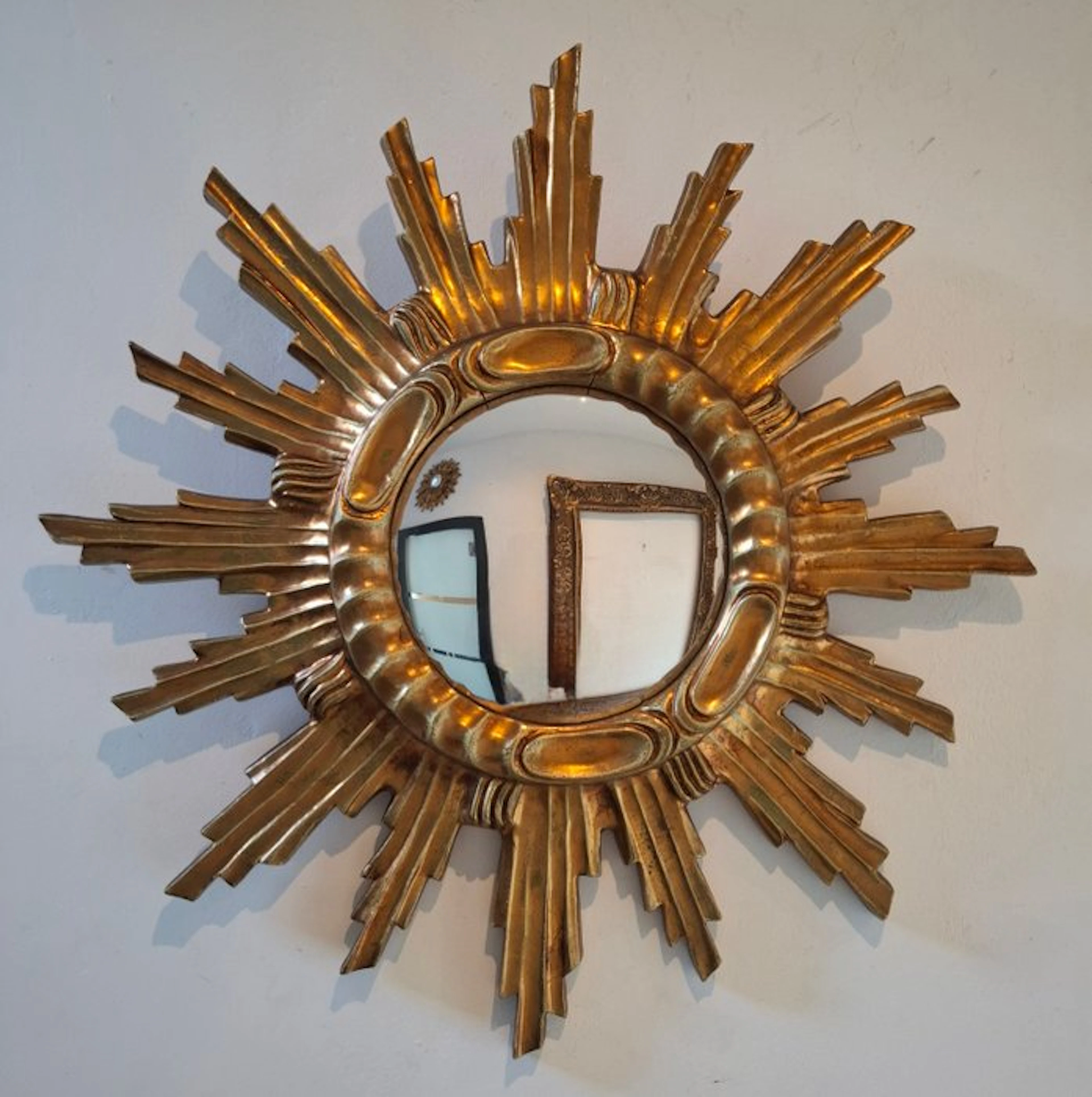 Wall mirror - Wood - Gilded sun mirror. 1960