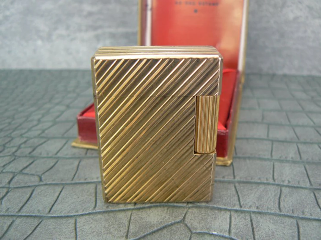 S.T. Dupont - Pocket lighter - Gold-plated