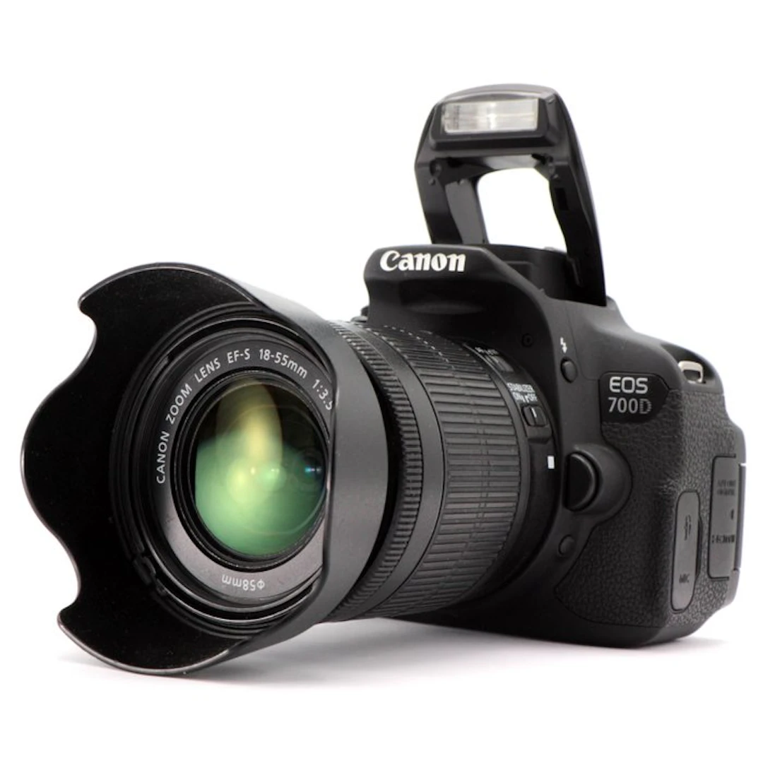 Canon EOS 700D + EF-S 18-55mm f/3.5-5.6 IS STM met nog...