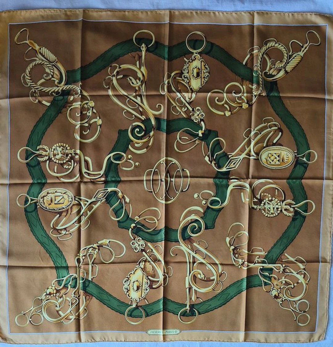 Hermès - PROFILÉ by Shan-Merry, 1974 - Foulard