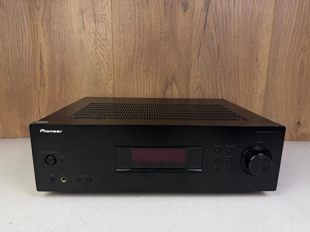 Pioneer - SX-20 - Solid state stereo receiver