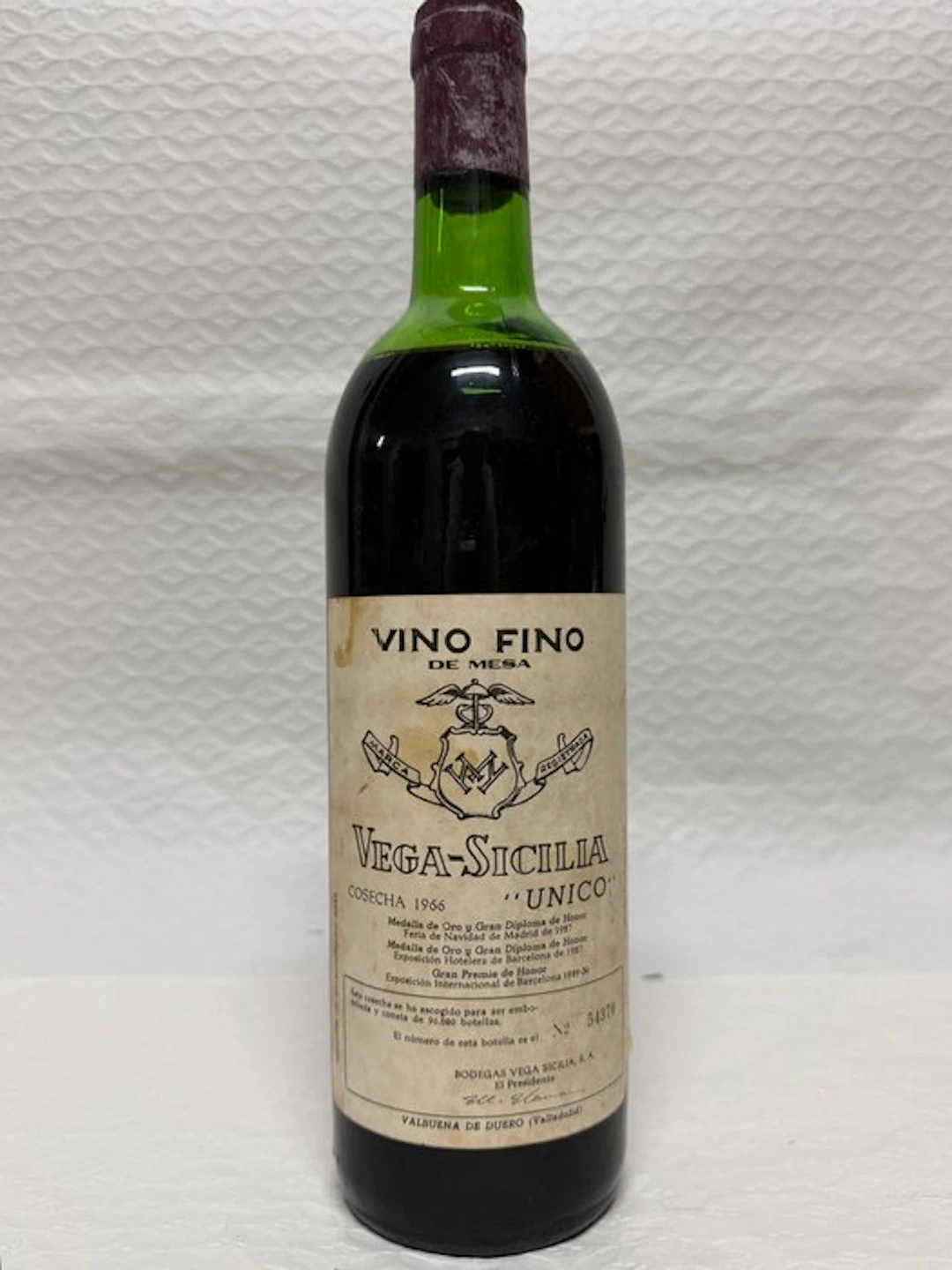 1966 Vega Sicilia, Único - Ribera del Duero Gran Reserva - 1 Bottle (0.75L)