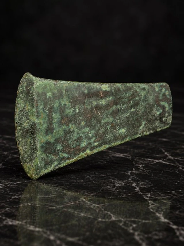 Bronze Age Bronze Flat Axe Head 2nd millennium BC - 11.6 cm