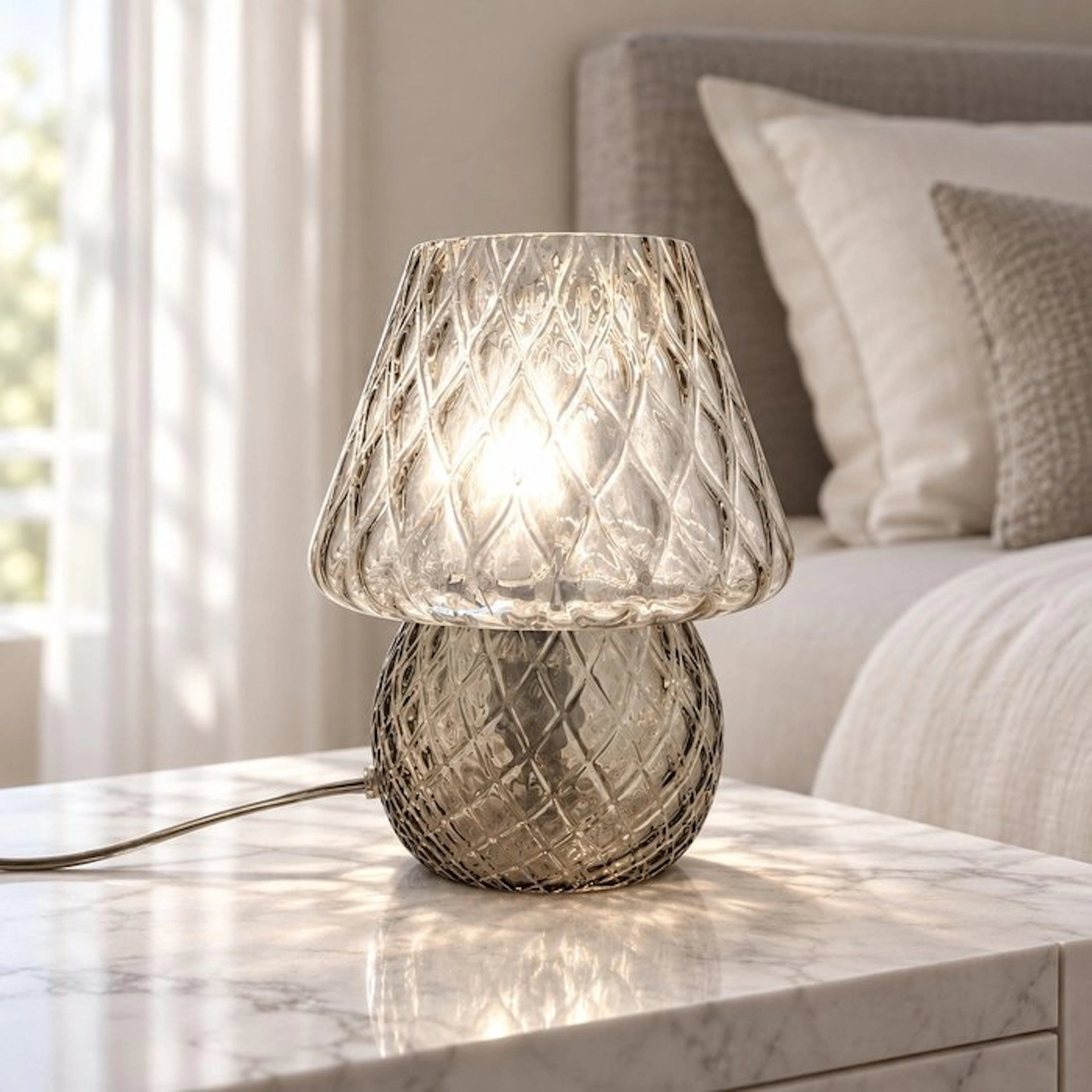Bedside table lamp - Glass - a pair of Murano lamps