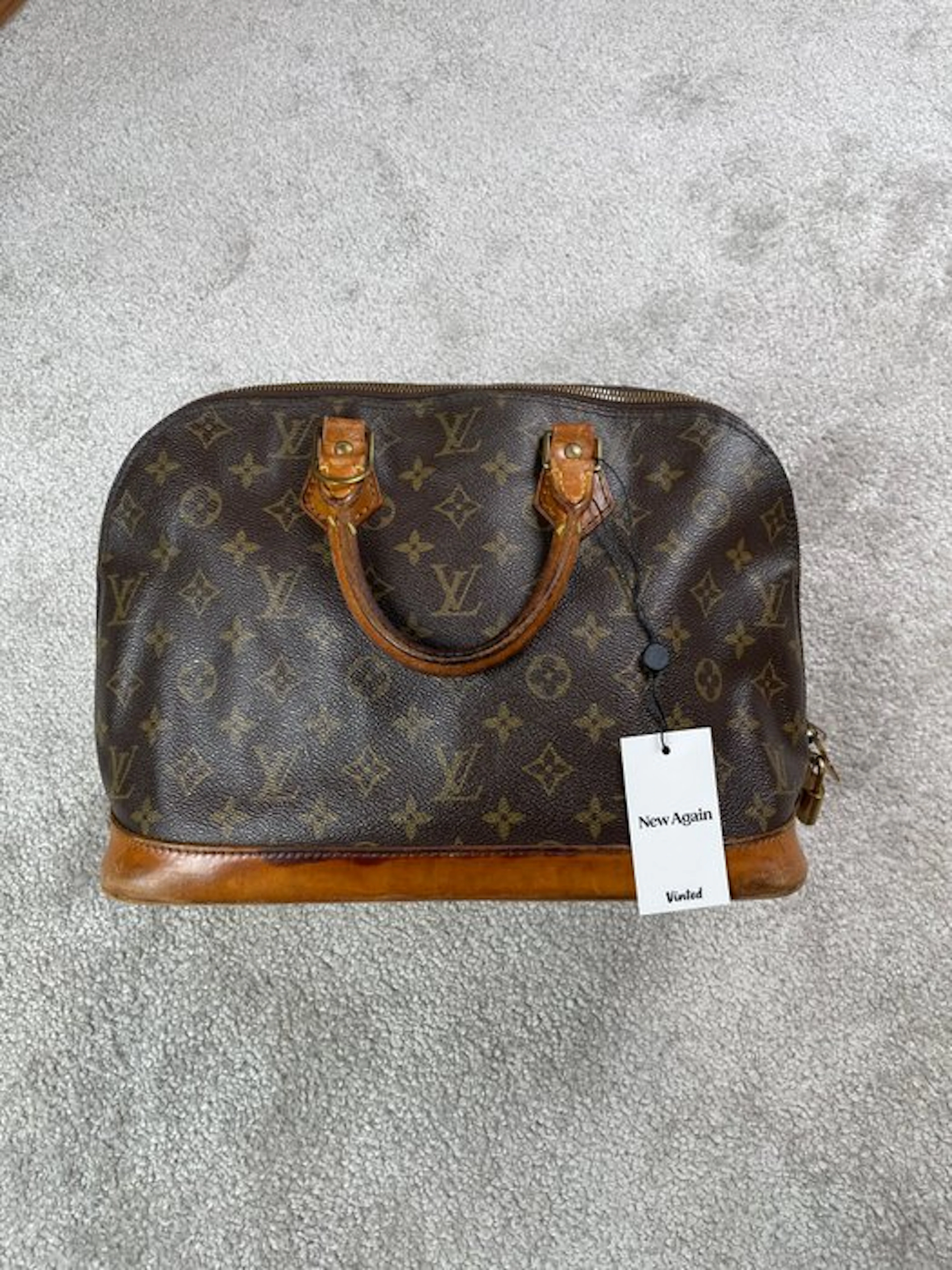 Louis Vuitton - Alma - Handbag