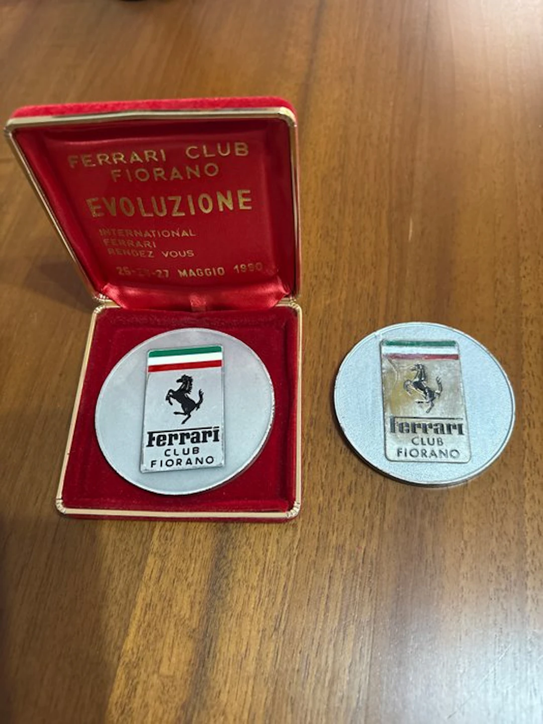 Metal medallion Ferrari Club Fiorano Burago - Ferrari - 2015