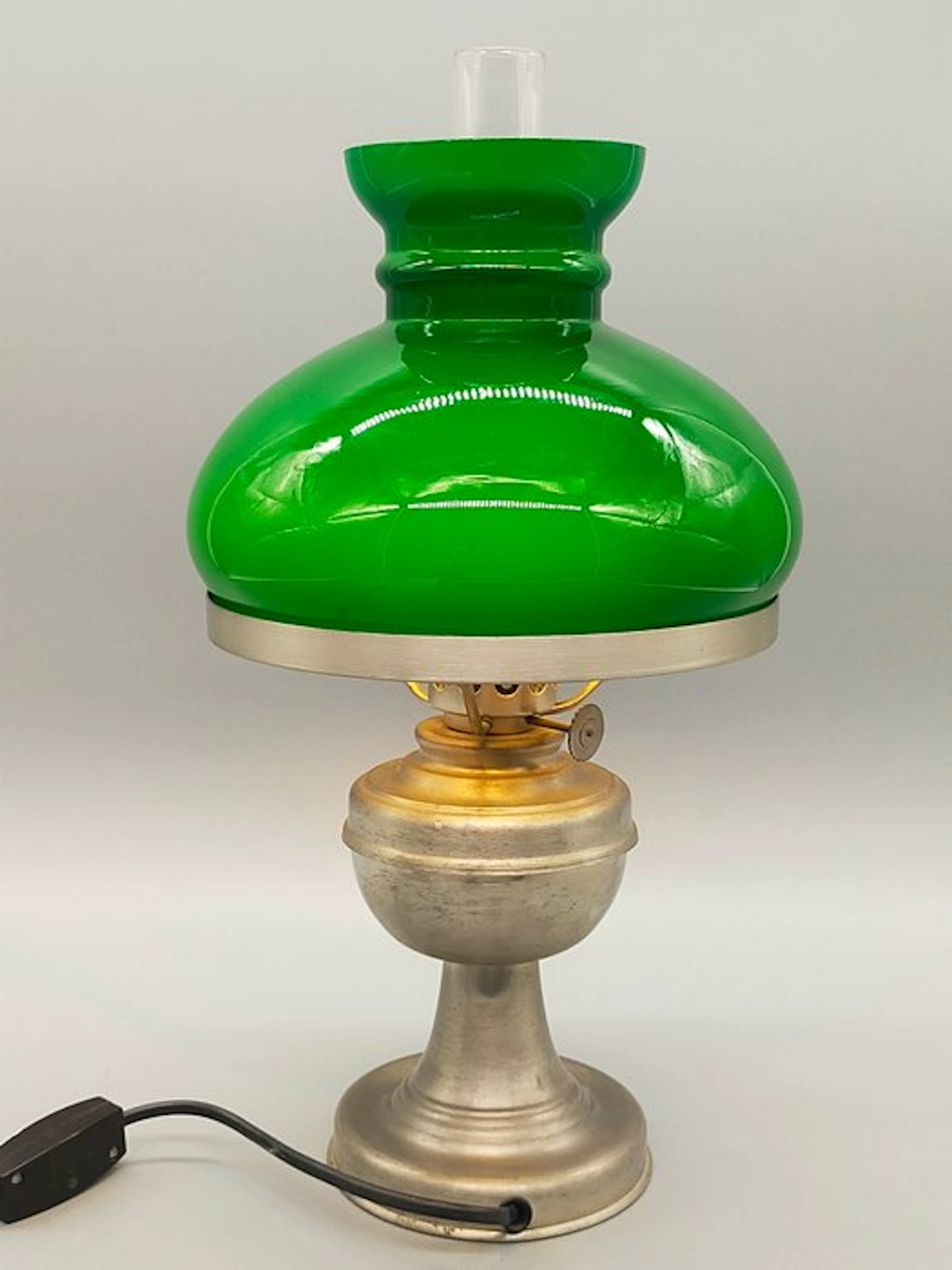 Kassack Zinn Tischlampe – Grüner Schirm im Banker-Stil - Table lamp