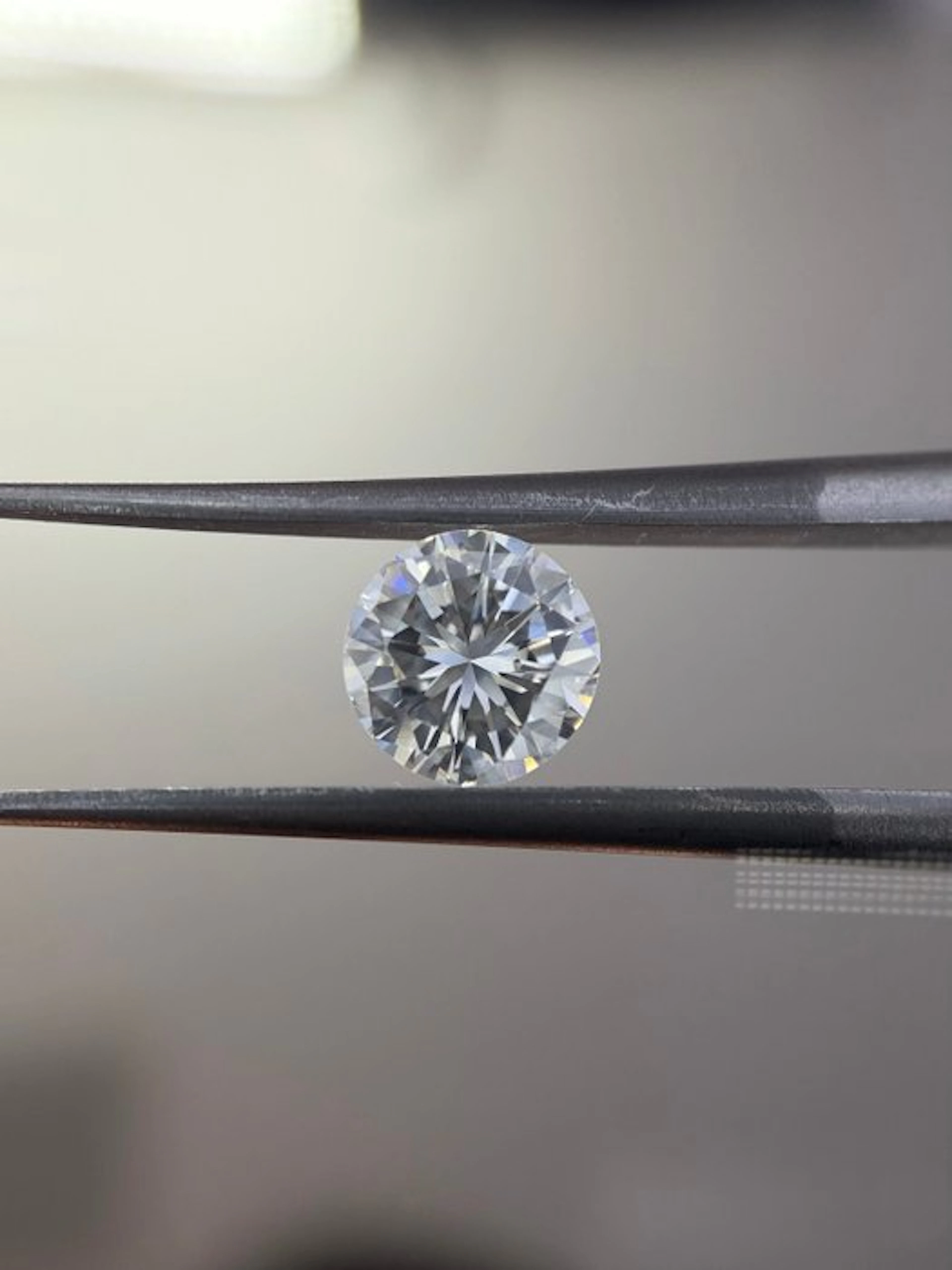 1 pcs Diamond (Natural) - 0.56 ct - Round - F - VVS1 - HRD Antwerp