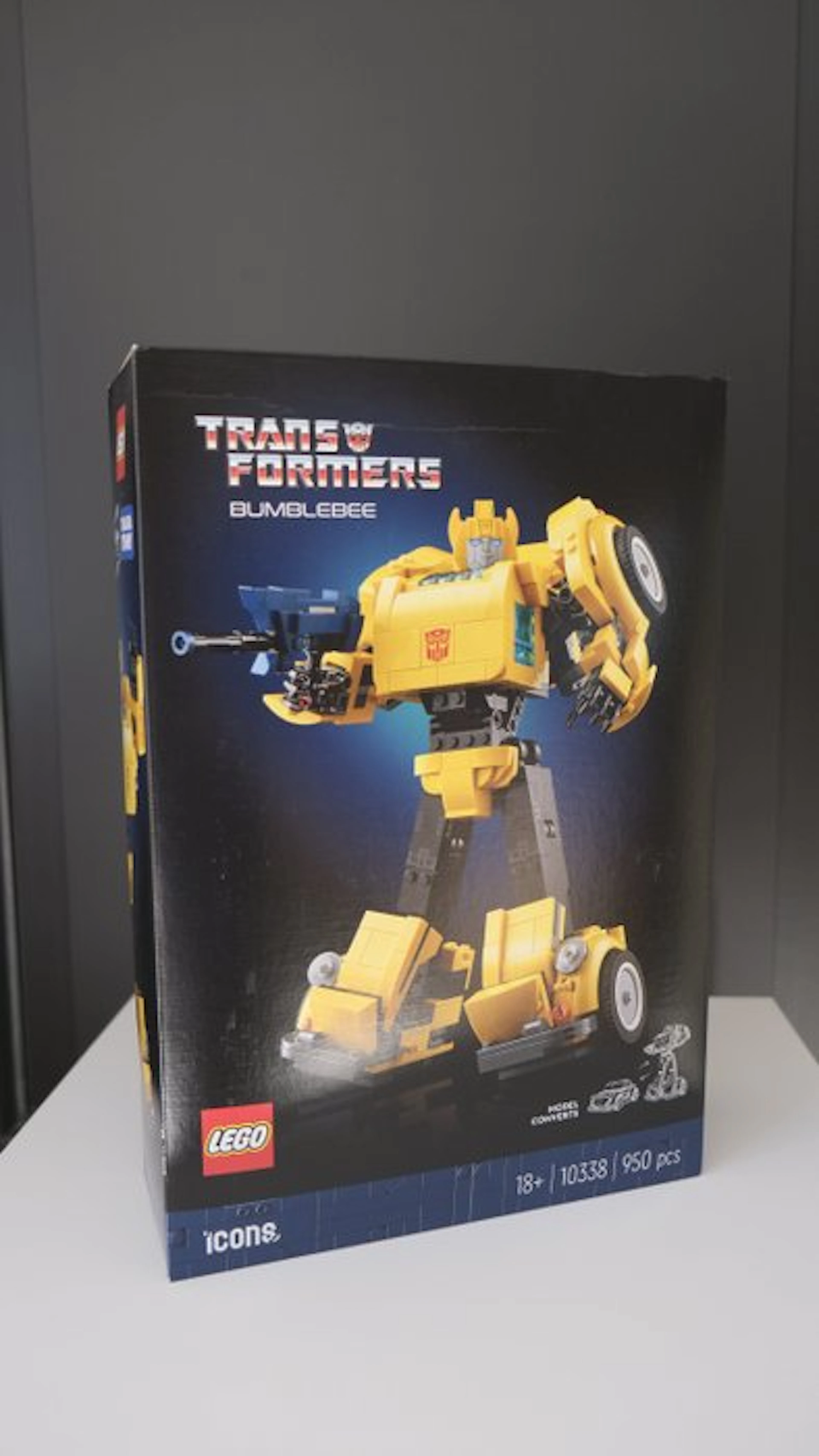 LEGO Set - 10338 - Icons - Bumblebee - MISB - Retired