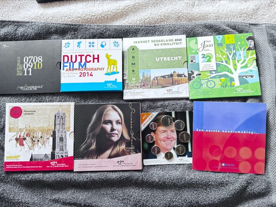 Netherlands. Year Set (BU) 2001/2025 (8 sets) (No reserve price)