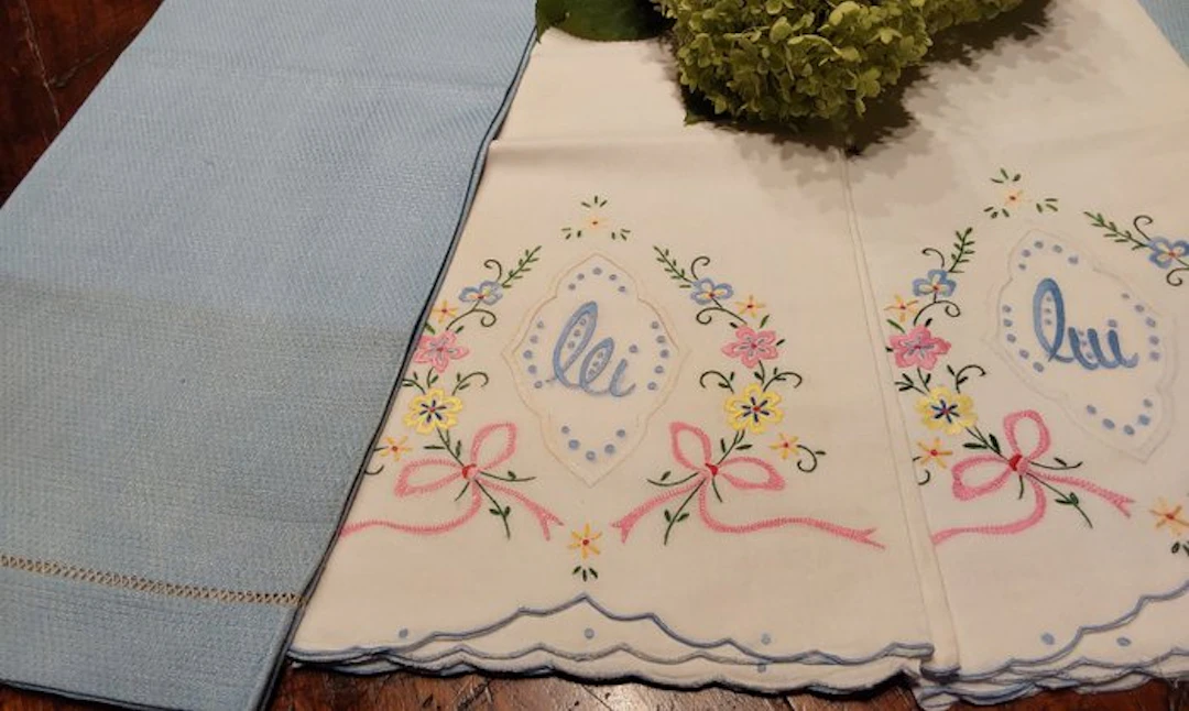 Towel (4) - 108 cm - 73 cm - Vintage towels
