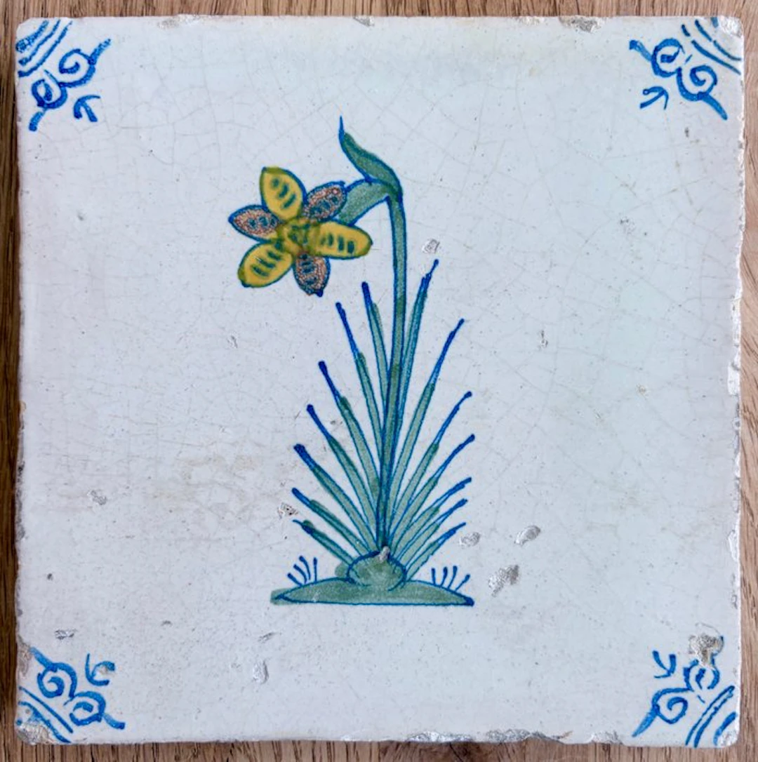 Tile - Antique tile with a depiction of Narcis - 1600-1650