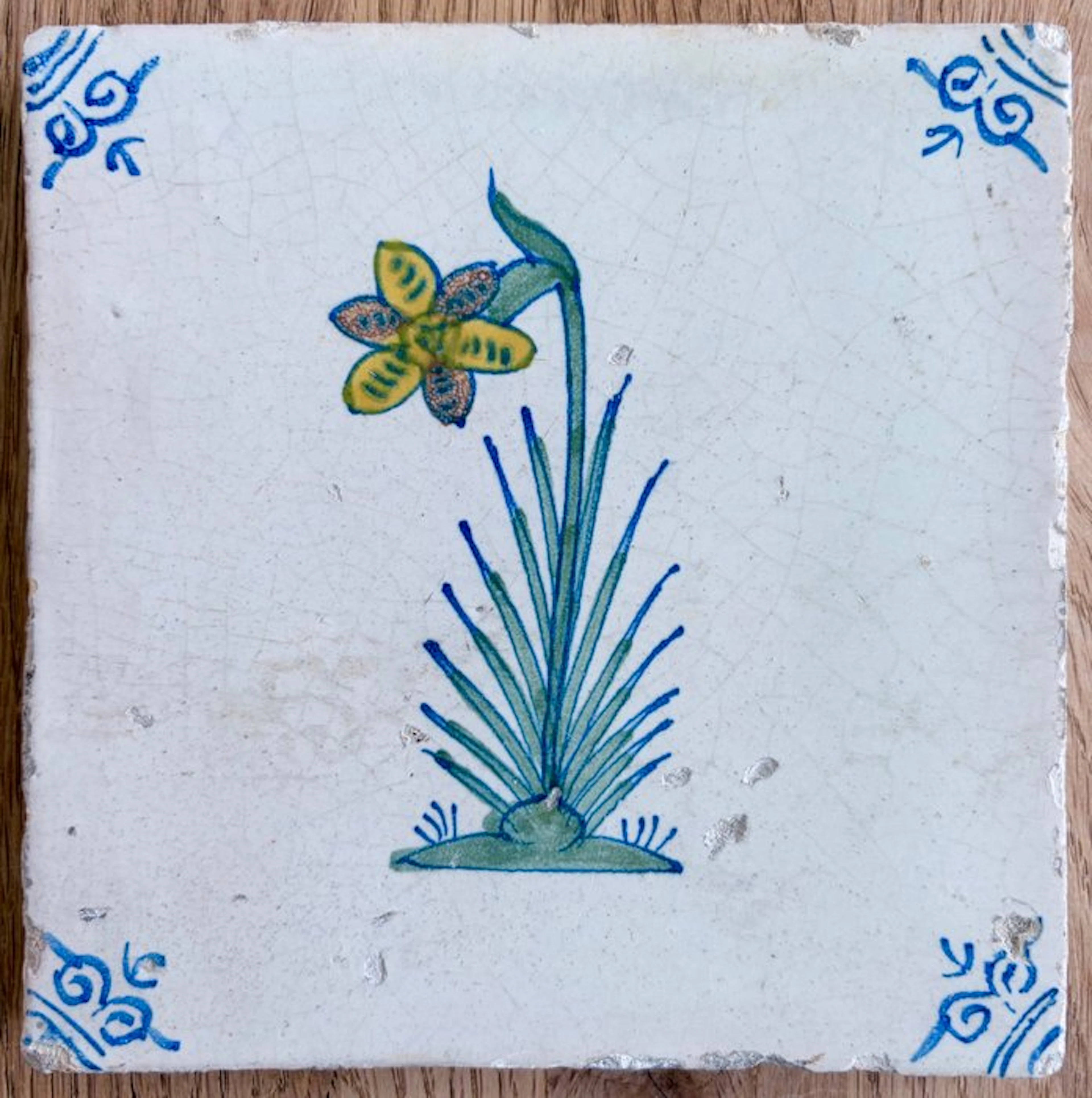 Tile - Antique tile with a depiction of Narcis - 1600-1650