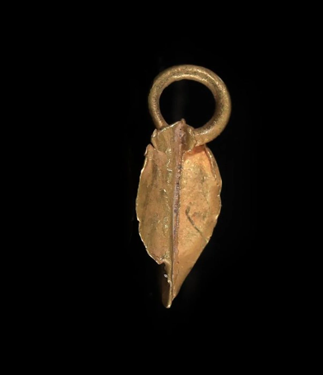 Ancient West Asian Gold petal - 8 mm (No reserve price)